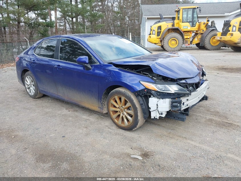 2018 Toyota Camry VIN JTNB11HK6J3016460 IAAI salvage auction — FRONT END, Salvage (Ohio), sold $3,275 on 2026-07-27 (photo 1)