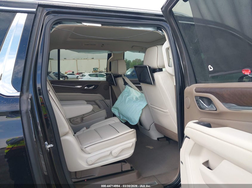 2021 Gmc Yukon xl VIN 1GKS1JKL5MR389744 IAAI salvage auction — LEFT SIDE, Rebuildable (Florida), sold $15,950 on 2026-07-30 (photo 8)