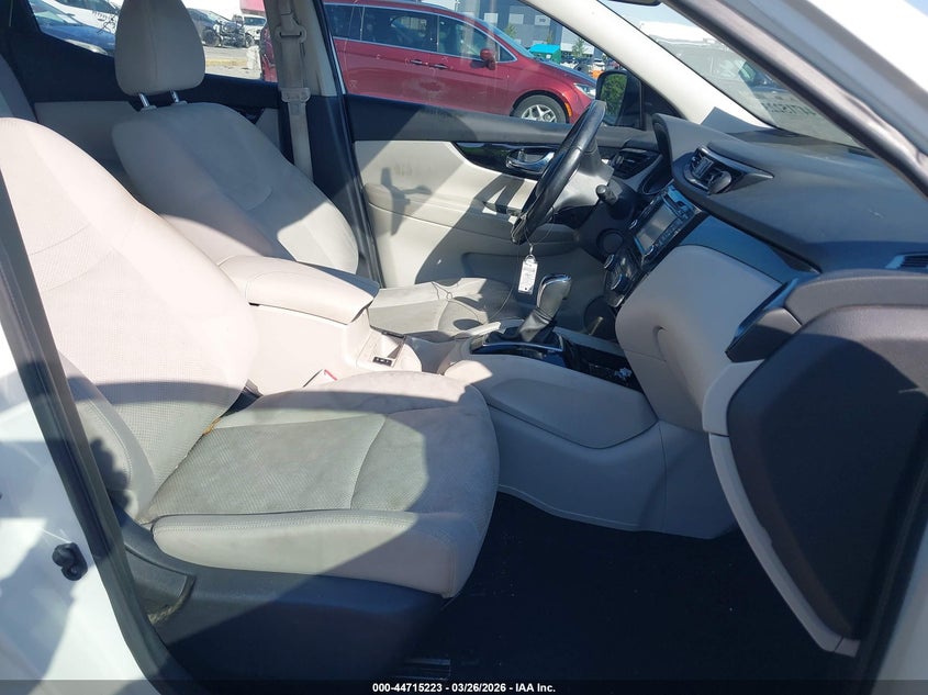 2018 Nissan Rogue VIN JN1BJ1CP0JW162958 IAAI salvage auction — UNKNOWN, Salvage Title, sold $1,850 on 2026-07-07 (photo 5)