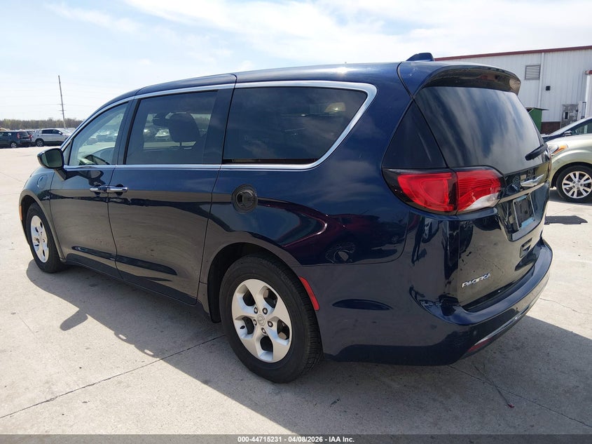 2018 Chrysler Pacifica VIN 2C4RC1H78JR194743 IAAI salvage auction — RIGHT FRONT, Wait Title, sold $4,950 on 2026-10-06 (photo 3)