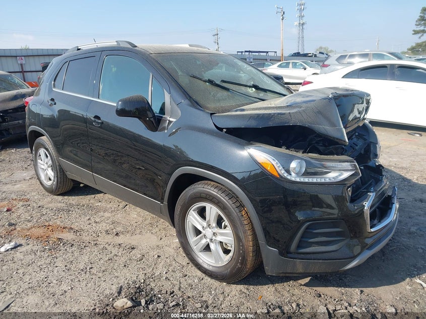 2017 Chevrolet Trax VIN 3GNCJLSB1HL285761 IAAI salvage auction — FRONT END, Wait Title, sold $550 on 2026-07-11 (photo 1)