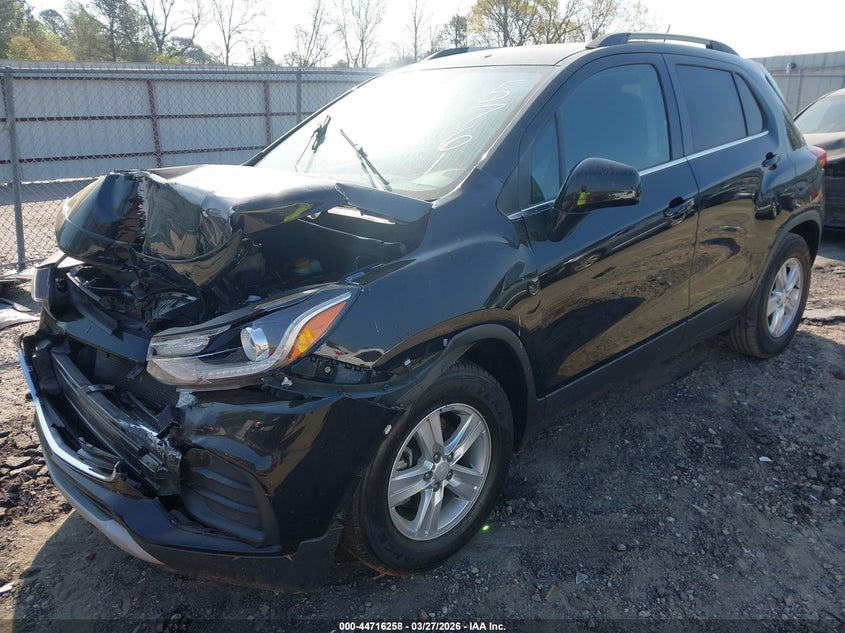 2017 Chevrolet Trax VIN 3GNCJLSB1HL285761 IAAI salvage auction — FRONT END, Wait Title, sold $550 on 2026-07-11 (photo 2)