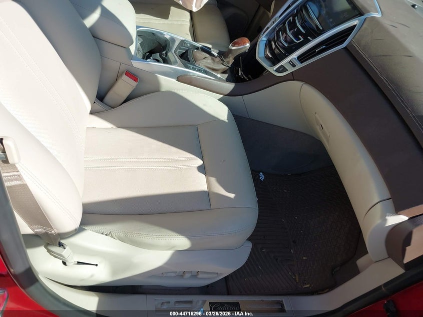 2015 Cadillac Srx VIN 3GYFNEE3XFS616490 IAAI salvage auction — SIDE, Salvage (Oklahoma), sold $1,150 on 2026-07-26 (photo 5)