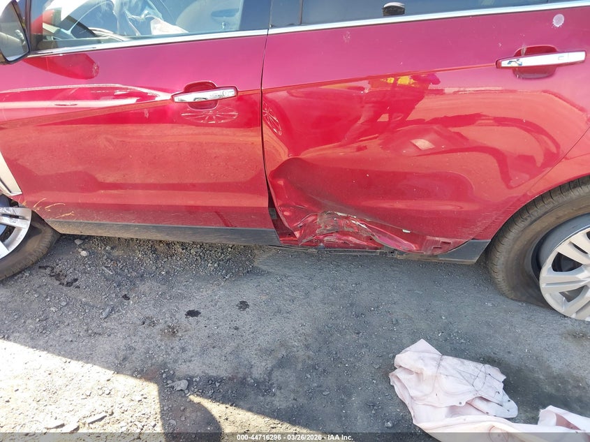 2015 Cadillac Srx VIN 3GYFNEE3XFS616490 IAAI salvage auction — SIDE, Salvage (Oklahoma), sold $1,150 on 2026-07-26 (photo 6)