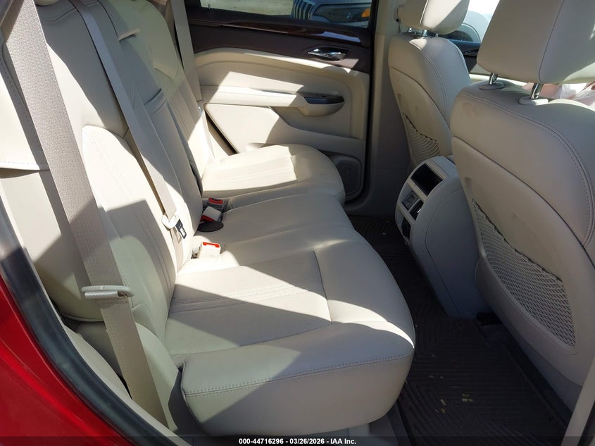 2015 Cadillac Srx VIN 3GYFNEE3XFS616490 IAAI salvage auction — SIDE, Salvage (Oklahoma), sold $1,150 on 2026-07-26 (photo 8)