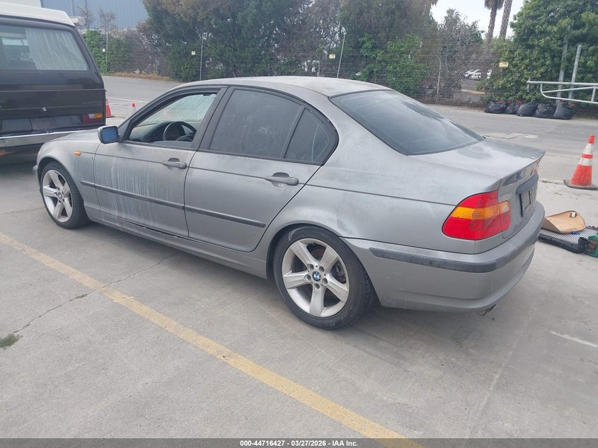2005 BMW 3 series VIN WBAEV33465KN98790 IAAI salvage auction — LEFT FRONT, Clear - Dealer Only (California), sold $525 on 2026-07-13 (photo 3)