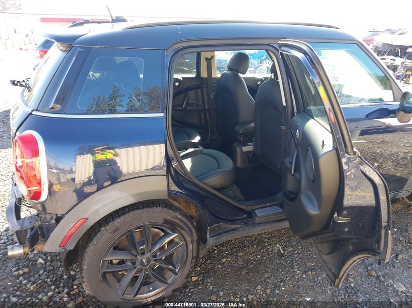 2012 Mini VIN WMWZC3C51CWL86983 IAAI salvage auction — REAR END, Wait Title, sold $700 on 2026-08-09 (photo 8)