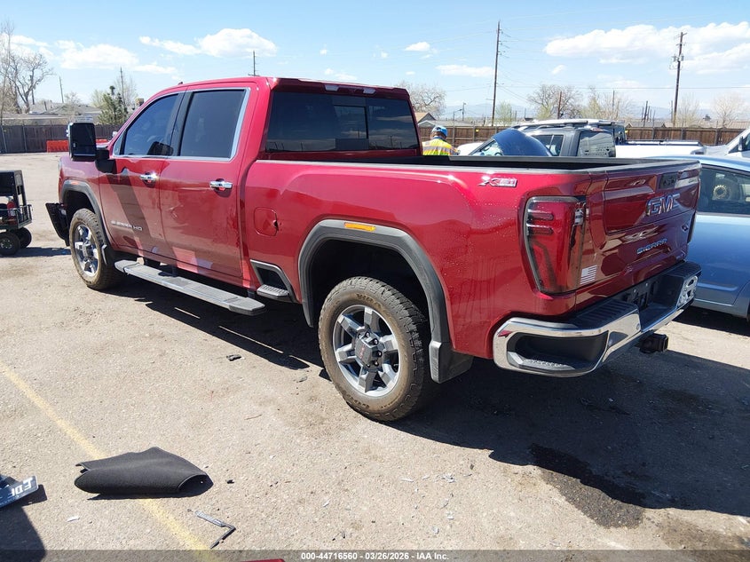 2025 Gmc VIN 1GT4UNE74SF305316 IAAI salvage auction — FRONT END, Salvage (Colorado), sold $22,200 on 2026-07-21 (photo 3)