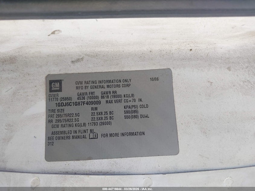 2007 Gmc C6500 VIN 1GDJ6C1G87F409009 IAAI salvage auction — FRONT END, Salvage (Alabama), sold $975 on 2026-07-07 (photo 8)