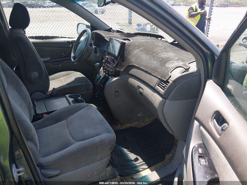 2005 Toyota Sienna VIN 5TDZA23C95S287221 IAAI salvage auction — SIDE, Clear (Texas), sold $650 on 2026-07-29 (photo 5)