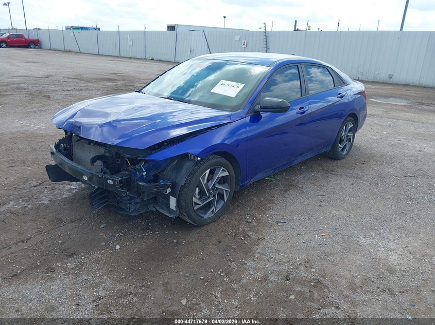 2025 Hyundai Elantra VIN KMHLM4DG8SU882333 IAAI salvage auction — FRONT END, Wait Title, sold $6,500 on 2026-07-15 (photo 2)