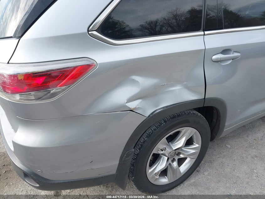 2014 Toyota Highlander VIN 5TDDKRFH3ES040526 IAAI salvage auction — RIGHT REAR, Salvage (Virginia), sold $9,200 on 2026-07-07 (photo 6)