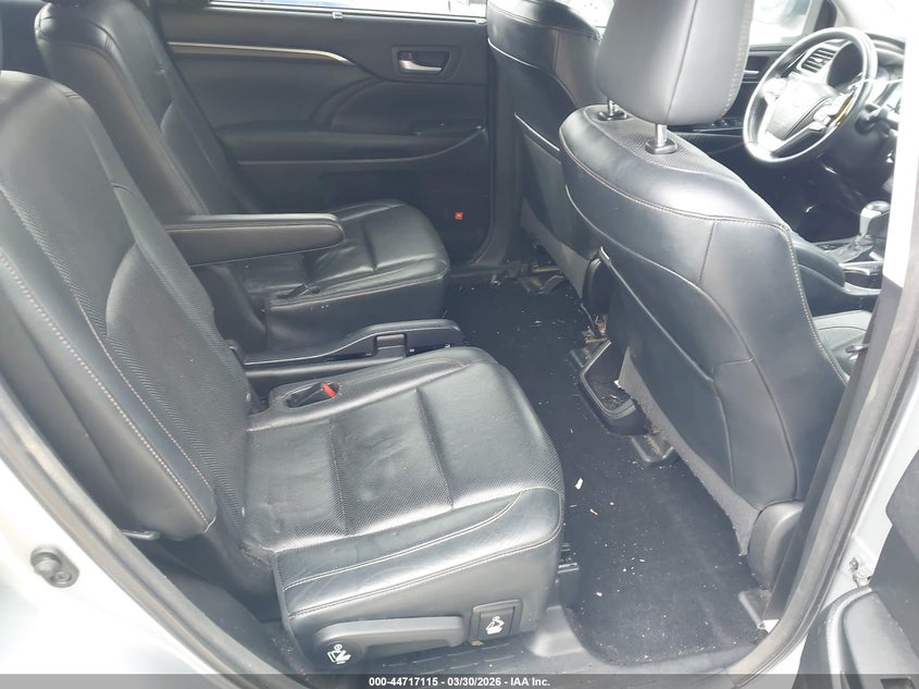 2014 Toyota Highlander VIN 5TDDKRFH3ES040526 IAAI salvage auction — RIGHT REAR, Salvage (Virginia), sold $9,200 on 2026-07-07 (photo 8)