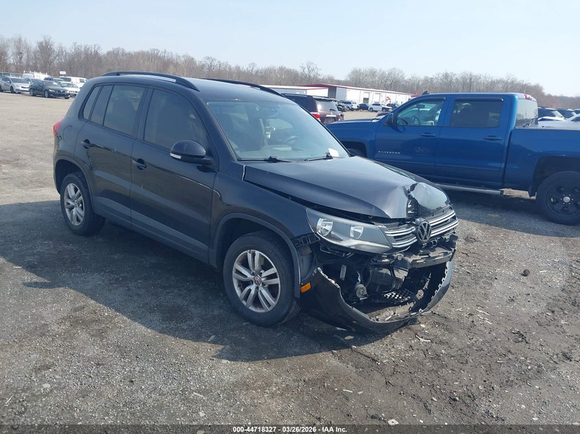 2017 Volkswagen Tiguan VIN WVGAV7AX5HK020217 IAAI salvage auction — UNKNOWN, Salvage - Greater Than 75% (Maryland), sold $1,325 on 2026-07-27 (photo 1)