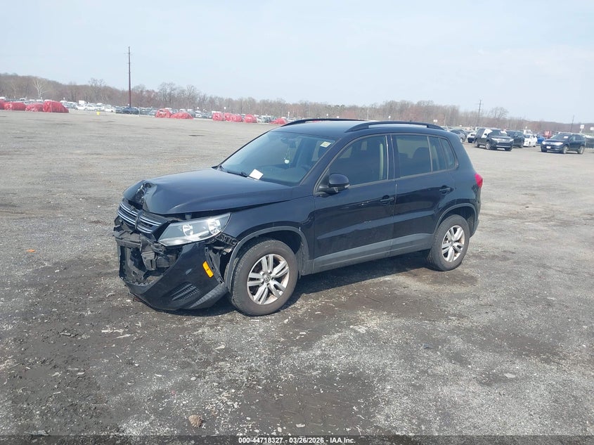 2017 Volkswagen Tiguan VIN WVGAV7AX5HK020217 IAAI salvage auction — UNKNOWN, Salvage - Greater Than 75% (Maryland), sold $1,325 on 2026-07-27 (photo 2)
