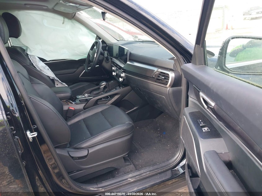 2025 Kia Telluride VIN 5XYP6DGC5SG634177 IAAI salvage auction — LEFT REAR, Wait Title, sold $13,700 on 2026-08-27 (photo 5)