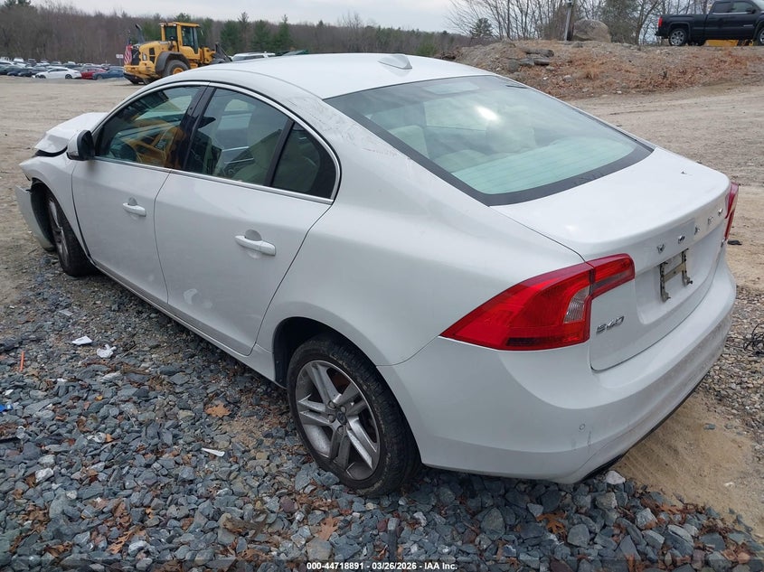 2015 Volvo S60 VIN YV126MFK6F1361107 IAAI salvage auction — FRONT END, Salvage (New Hampshire), sold $550 on 2026-07-14 (photo 3)