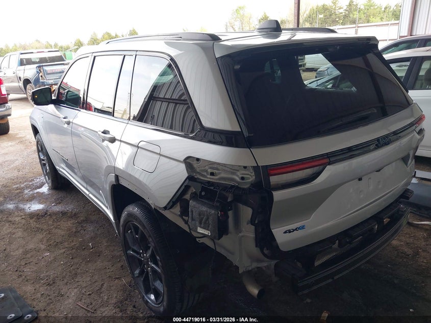 2024 Jeep Grand cherokee VIN 1C4RJYB60R8619880 IAAI salvage auction — REAR END, Clear (Oklahoma), sold $18,550 on 2026-07-29 (photo 3)
