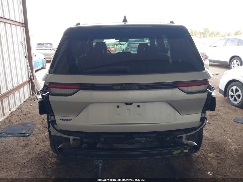 2024 Jeep Grand cherokee VIN 1C4RJYB60R8619880 IAAI salvage auction — REAR END, Clear (Oklahoma), sold $18,550 on 2026-07-29 (photo 6)