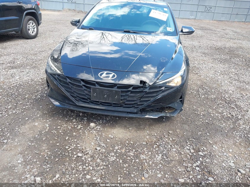 2021 Hyundai Elantra VIN KMHLL4AG4MU173179 IAAI salvage auction — FRONT & REAR, Salvage Title, sold $3,300 on 2026-07-13 (photo 6)