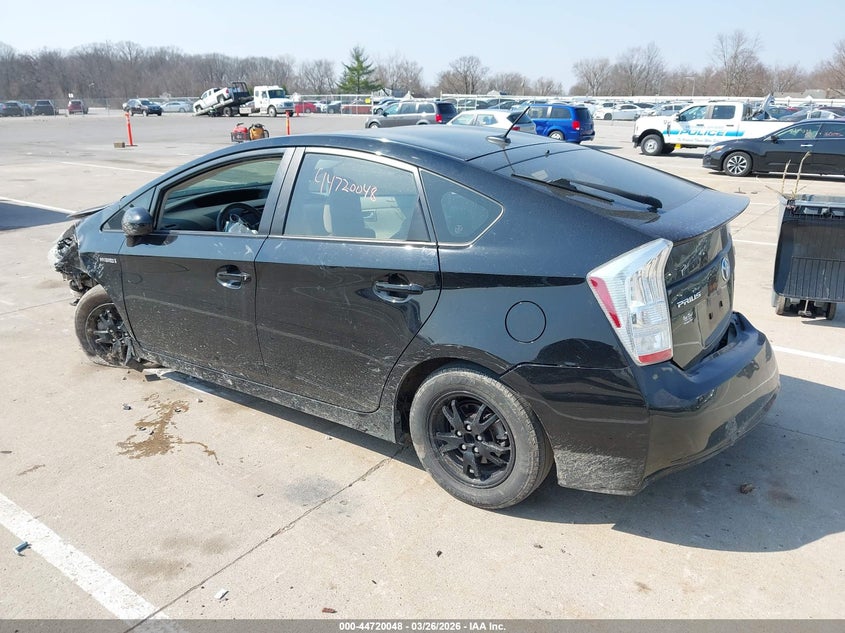 2011 Toyota Prius VIN JTDKN3DU4B5315978 IAAI salvage auction — LEFT FRONT, Clear (Indiana), sold $675 on 2026-07-17 (photo 3)