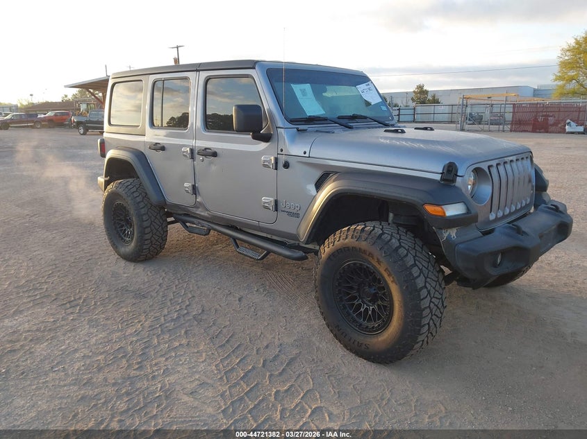 2020 Jeep Wrangler / VIN 1C4HJXDN8LW204691 IAAI salvage auction — RIGHT SIDE, Original (Texas), sold $11,950 on 2026-07-30 (photo 1)