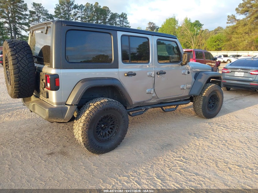 2020 Jeep Wrangler / VIN 1C4HJXDN8LW204691 IAAI salvage auction — RIGHT SIDE, Original (Texas), sold $11,950 on 2026-07-30 (photo 4)
