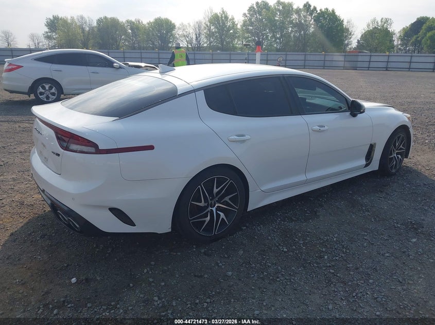 2022 Kia Stinger VIN KNAE35LDXN6103419 IAAI salvage auction — FRONT END, Wait Title, sold $5,700 on 2026-07-22 (photo 4)