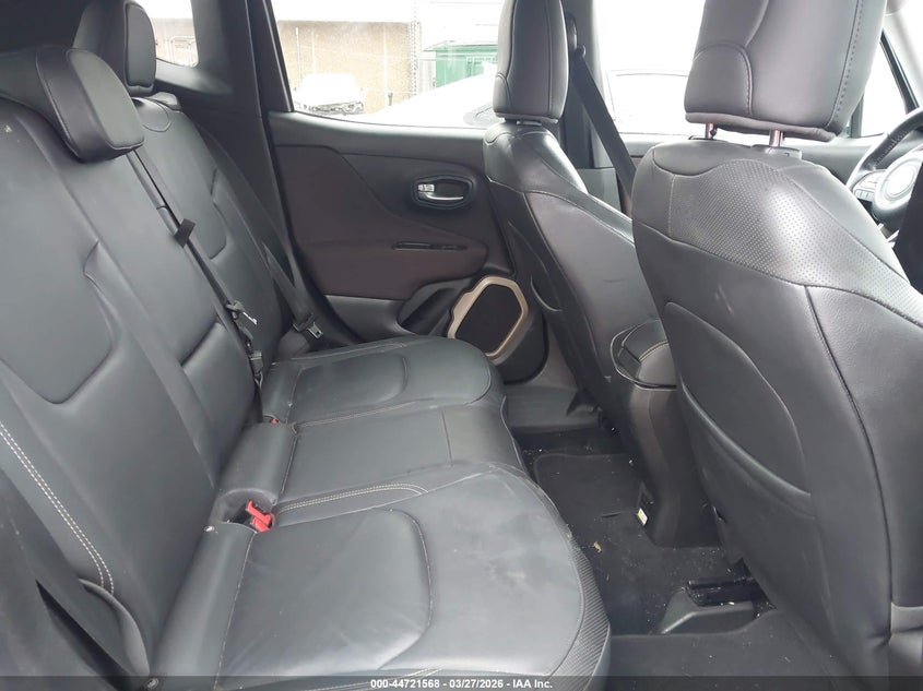 2015 Jeep Renegade VIN ZACCJADT4FPC14738 IAAI salvage auction — UNDERCARRIAGE, Wait Title, sold $1,475 on 2026-08-05 (photo 8)