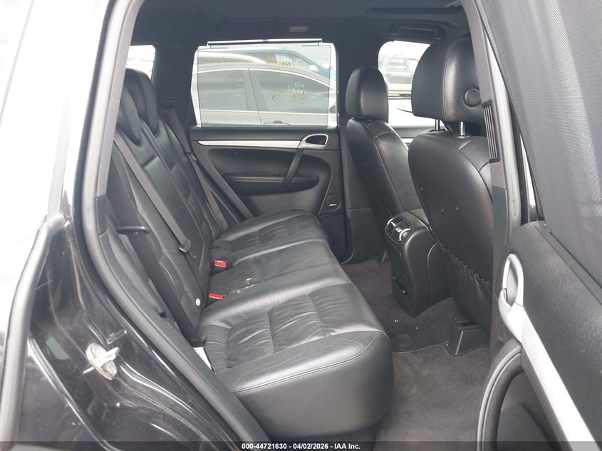 2009 Porsche Cayenne VIN WP1AA29P49LA04625 IAAI salvage auction — LEFT SIDE, Salvage (Texas), sold $400 on 2026-07-27 (photo 8)