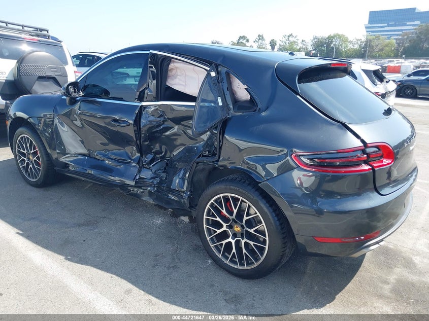 2017 Porsche Macan VIN WP1AF2A53HLB60455 IAAI salvage auction — LEFT SIDE, Salvage (California), sold $6,600 on 2026-08-02 (photo 3)