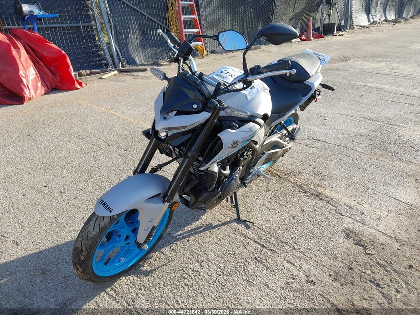 2025 Yamaha VIN MH3RH28EXSK002777 IAAI salvage auction — LEFT SIDE, Clear (Kansas), sold $1,400 on 2026-07-08 (photo 2)