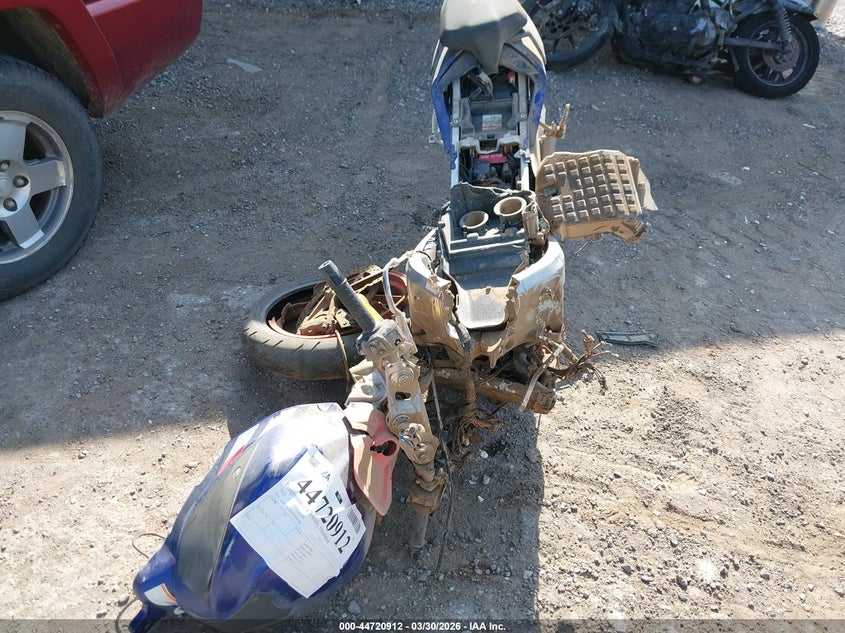 2021 Aprilia Rs VIN ZD4KSUA07MS000388 IAAI salvage auction — ROLLOVER, Clear (Oklahoma), sold $125 on 2026-07-14 (photo 5)