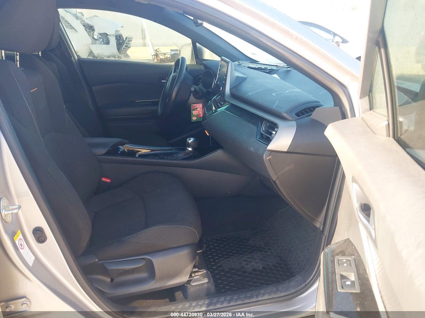 2019 Toyota C-hr VIN JTNKHMBX3K1036065 IAAI salvage auction — REAR END, Wait Title, sold $4,550 on 2026-07-17 (photo 5)