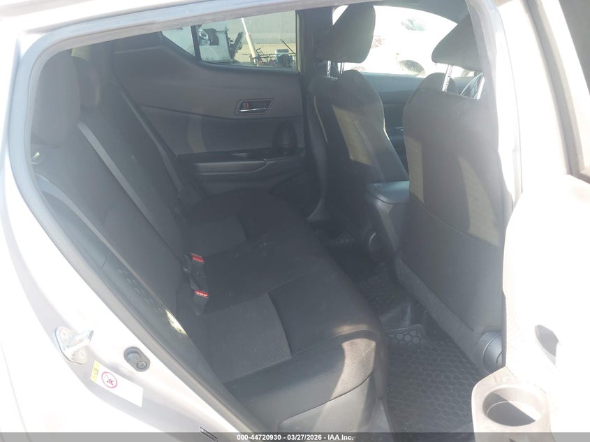 2019 Toyota C-hr VIN JTNKHMBX3K1036065 IAAI salvage auction — REAR END, Wait Title, sold $4,550 on 2026-07-17 (photo 8)