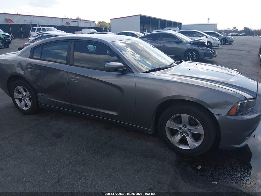 2011 Dodge Charger VIN 2B3CL3CG4BH577130 IAAI salvage auction — RIGHT SIDE, Salvage (South Carolina), sold $600 on 2026-09-01 (photo 6)