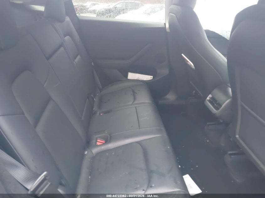 2024 Tesla Model y VIN 7SAYGDEE2RF152521 IAAI salvage auction — ALL OVER, Salvage (Massachusetts), sold $6,650 on 2026-07-09 (photo 8)