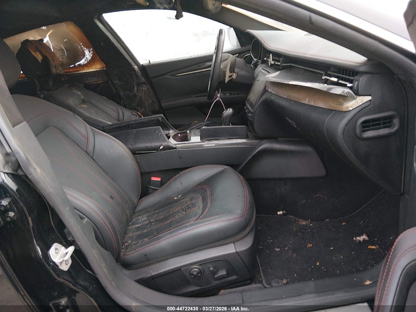2018 Maserati Quattroporte VIN ZAM56YRA1J1281716 IAAI salvage auction — REAR END, Wait Title, sold $3,825 on 2026-07-06 (photo 5)
