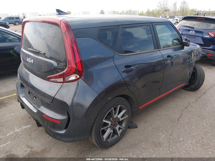 2022 Kia Soul VIN KNDJ53AF2N7805443 IAAI salvage auction — RIGHT SIDE, Salvage (Colorado), sold $3,350 on 2026-07-07 (photo 4)