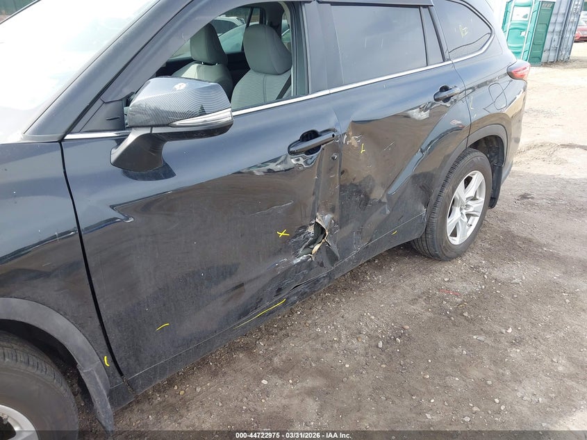 2020 Toyota Highlander VIN 5TDBZRBH7LS045265 IAAI salvage auction — LEFT SIDE, Mv-907A (New York), sold $10,200 on 2026-07-28 (photo 6)