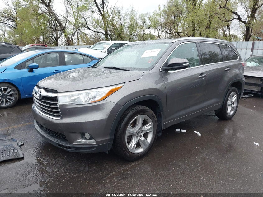 2016 Toyota Highlander VIN 5TDDKRFH1GS331464 IAAI salvage auction — RIGHT SIDE, Salvage (Utah), sold $7,200 on 2026-07-23 (photo 2)