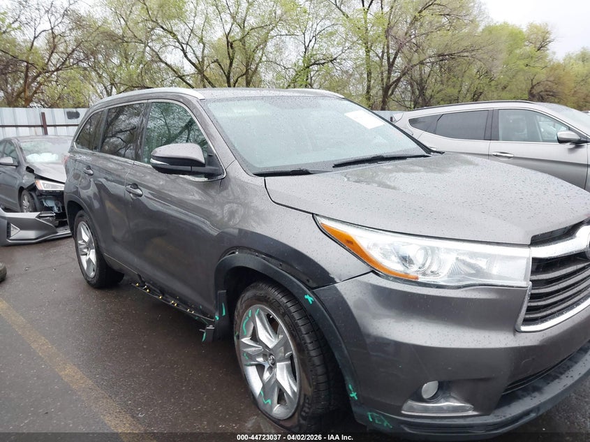 2016 Toyota Highlander VIN 5TDDKRFH1GS331464 IAAI salvage auction — RIGHT SIDE, Salvage (Utah), sold $7,200 on 2026-07-23 (photo 6)