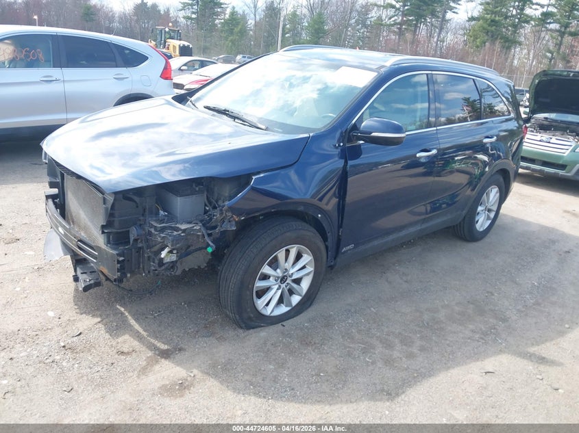 2019 Kia Sorento VIN 5XYPGDA30KG525454 IAAI salvage auction — LEFT FRONT, Wait Title, sold $2,400 on 2026-07-10 (photo 2)