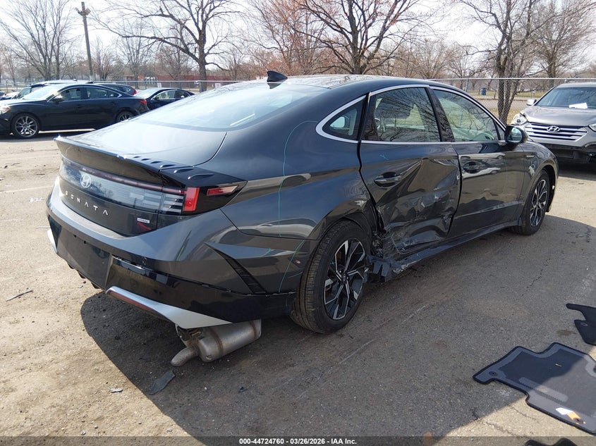 2024 Hyundai Sonata VIN KMHL64JA9RA379786 IAAI salvage auction — SIDE, Salvage (New Jersey), sold $7,900 on 2026-07-30 (photo 4)