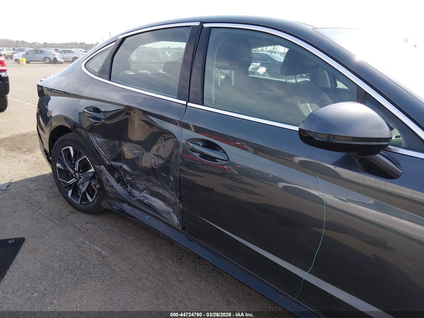2024 Hyundai Sonata VIN KMHL64JA9RA379786 IAAI salvage auction — SIDE, Salvage (New Jersey), sold $7,900 on 2026-07-30 (photo 6)