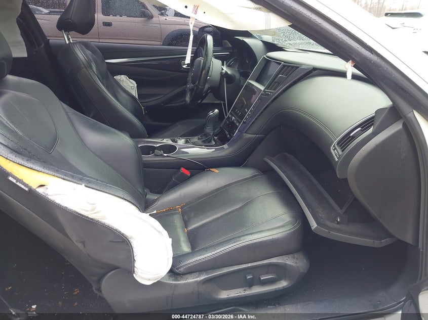 2017 Infiniti Q60 VIN JN1FV7EK7HM610323 IAAI salvage auction — FRONT & REAR, Wait Title, sold $3,650 on 2026-07-08 (photo 5)