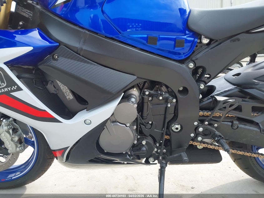2026 Suzuki Gsx VIN JS1GR7MA8T7100854 IAAI salvage auction — FRONT END, Wait Title, sold $7,300 on 2026-07-13 (photo 9)