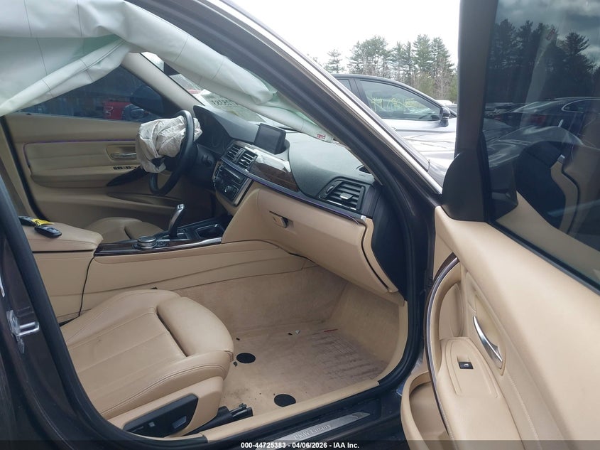 2015 BMW 3 series VIN WBA3C3G58FNS75700 IAAI salvage auction — FRONT END, Salvage (Massachusetts), sold $500 on 2026-07-24 (photo 5)