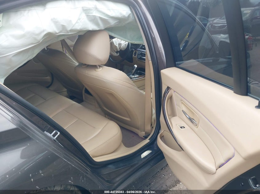 2015 BMW 3 series VIN WBA3C3G58FNS75700 IAAI salvage auction — FRONT END, Salvage (Massachusetts), sold $500 on 2026-07-24 (photo 8)