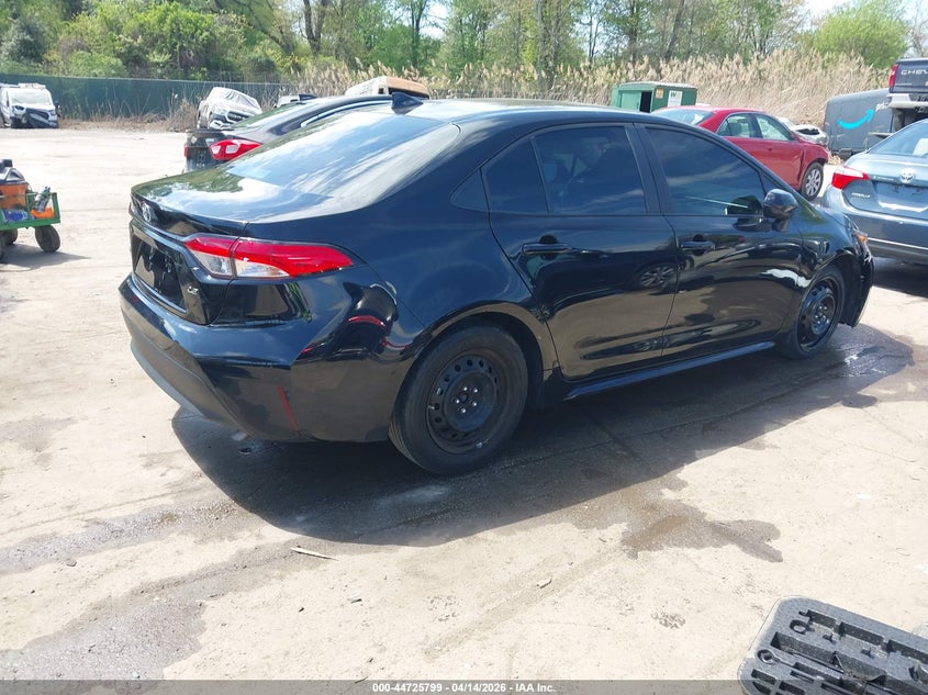2025 Toyota Corolla VIN 5YFB4MDE6SP325612 IAAI salvage auction — UNKNOWN, Wait Title, sold $5,700 on 2026-08-01 (photo 4)